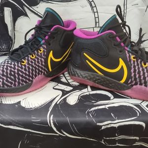 Nike KD Trey 5 VIII 'Black Cactus Flower